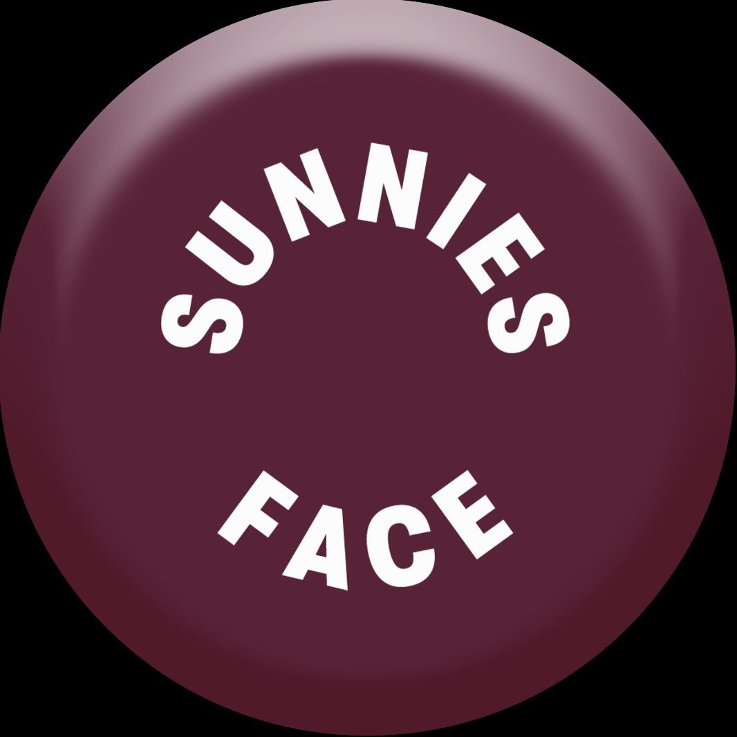 Sunnies Face logo